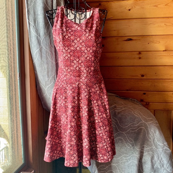 Hollister Strappy Casual Keyhole Sundress - Picture 2 of 5